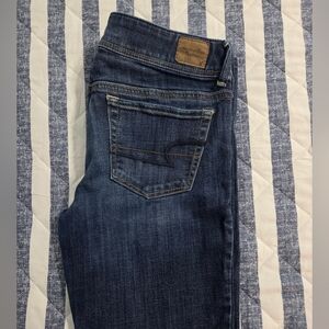 Women's American Eagle Outfitters Size 8 long Bootcut Jeans